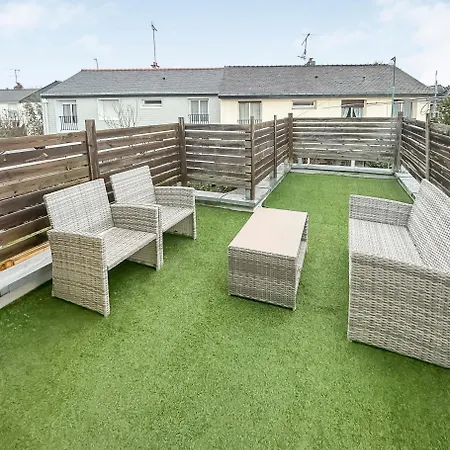 Angevin Avec Terrasse Et Wifi Rapide Apartment *